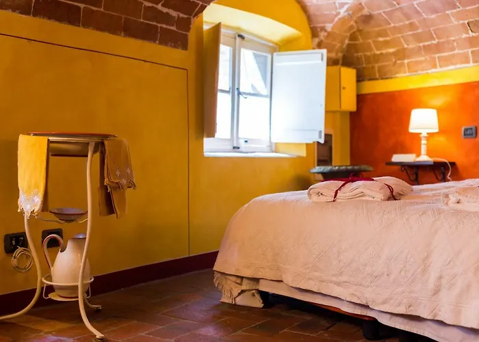 The Mezzanine Within The Walls * Lukka